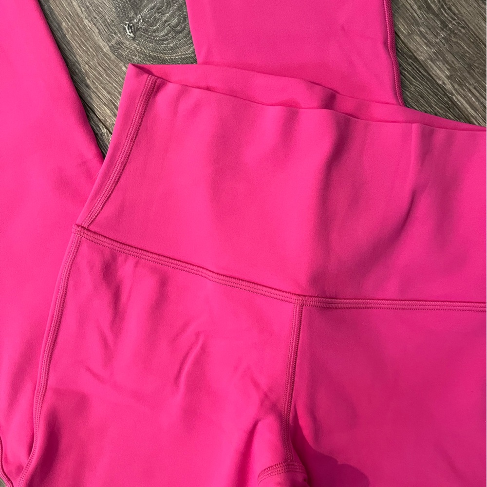 Lululemon Align High-Rise Pant 25" Sz 4 EUC - Picture 2 of 5